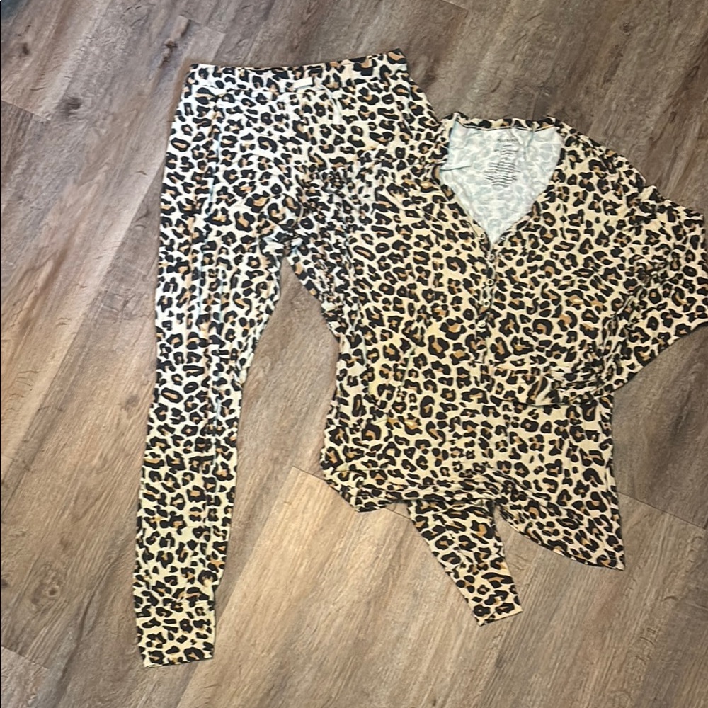 Leopard Print Bodysuit and Leggings Set